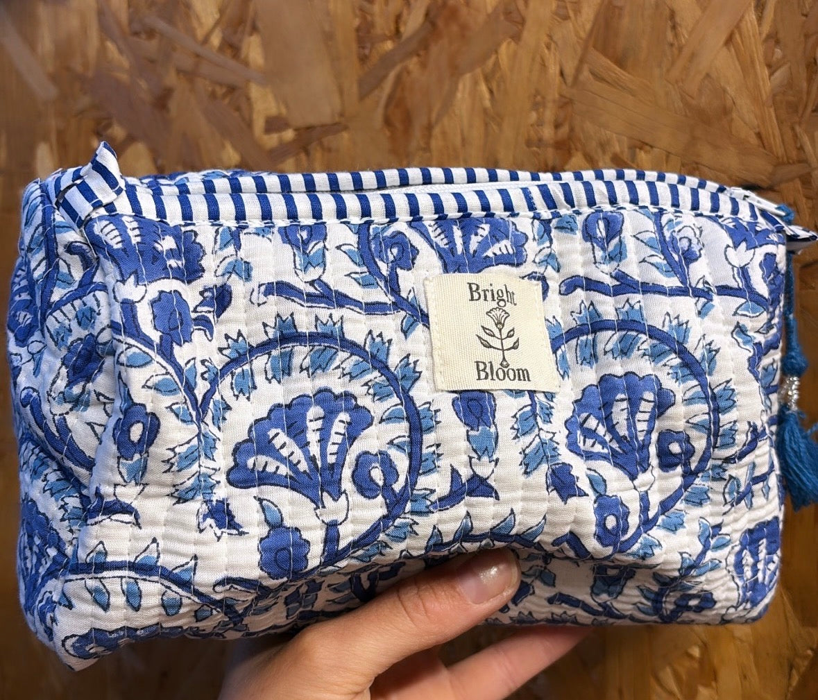 Small Wash Bag - Blue Vine