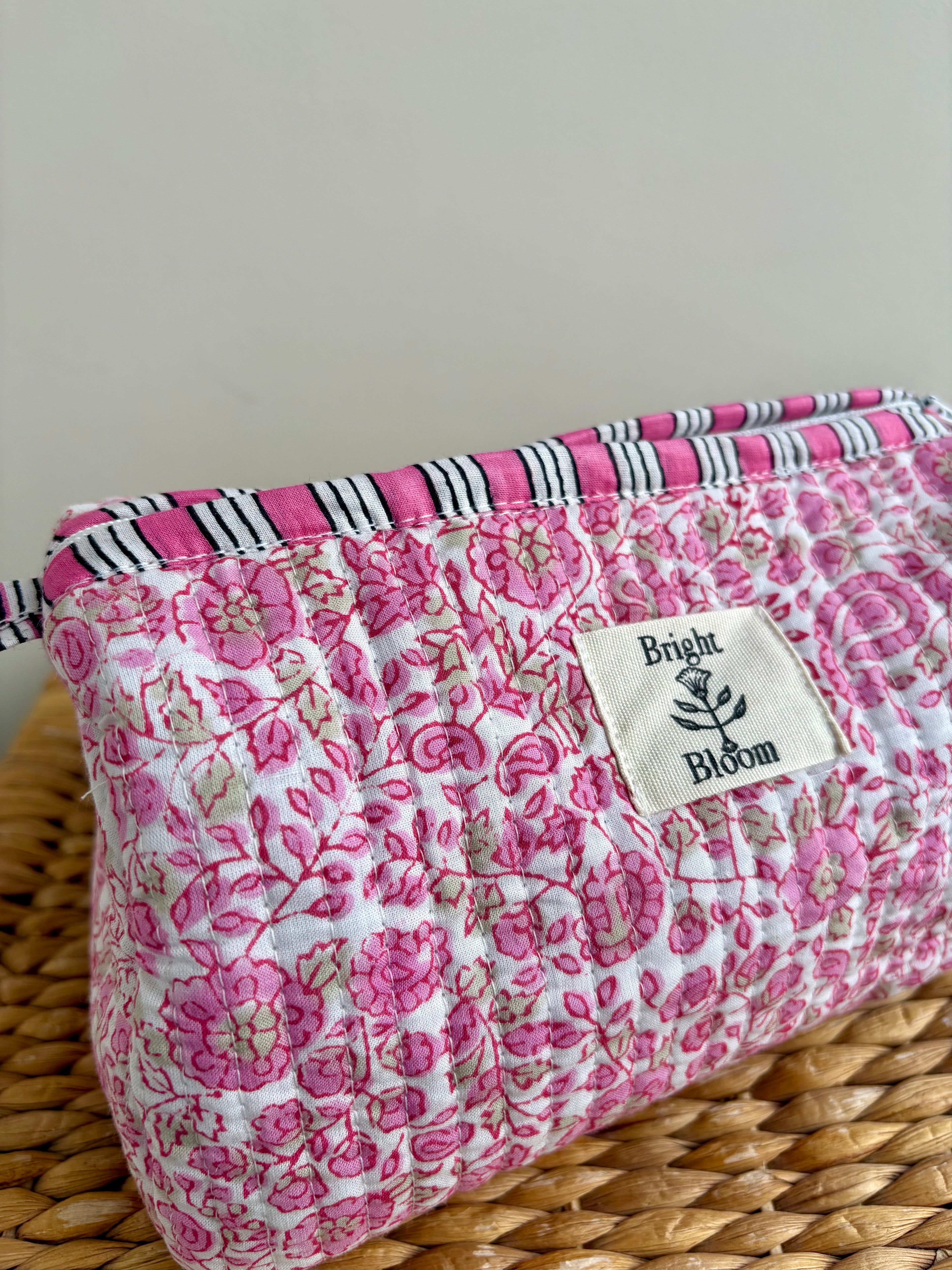 Small Wash Bag - Rose Garden