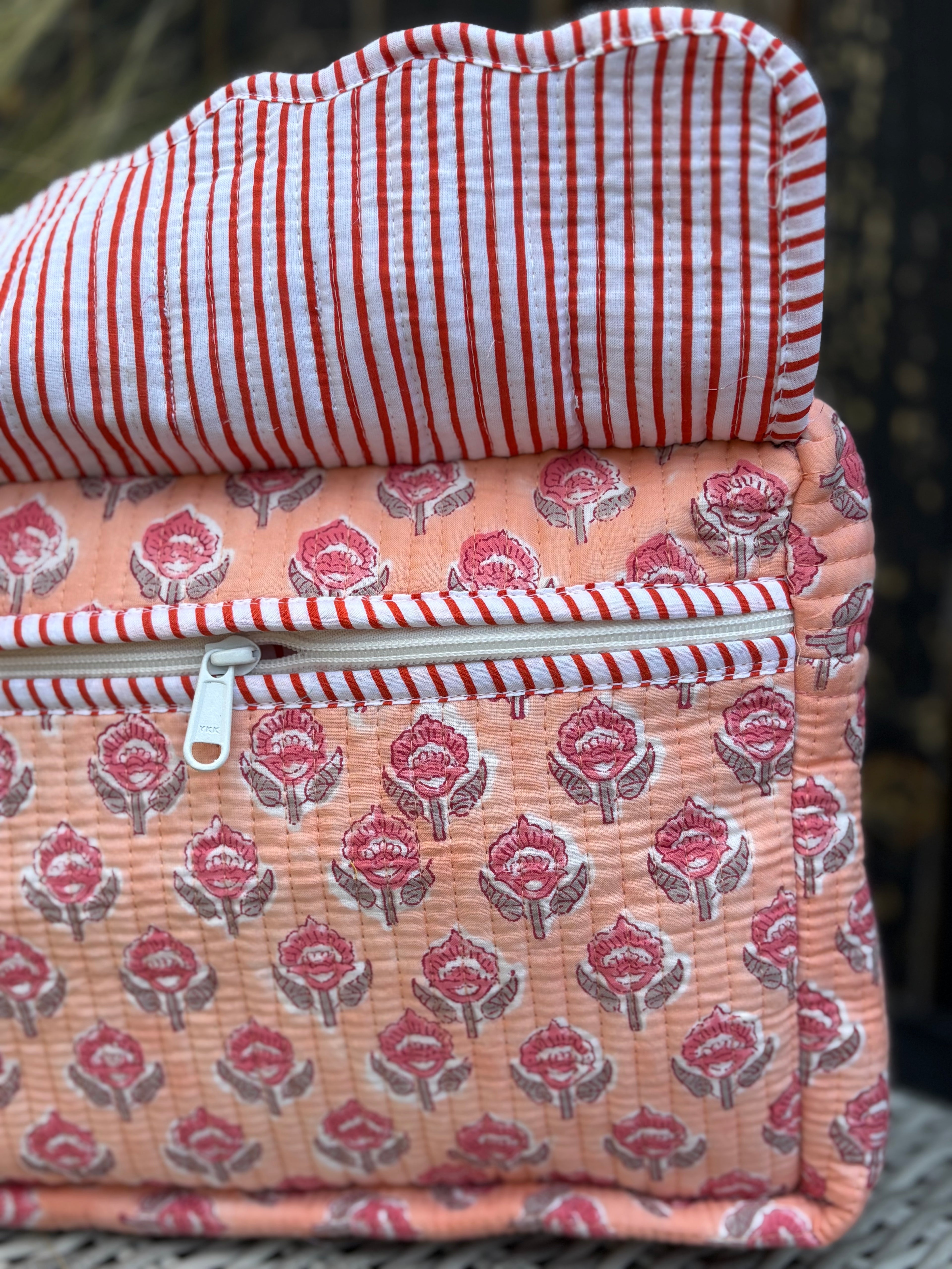 Peach Blossom - Scallop Wash Bag
