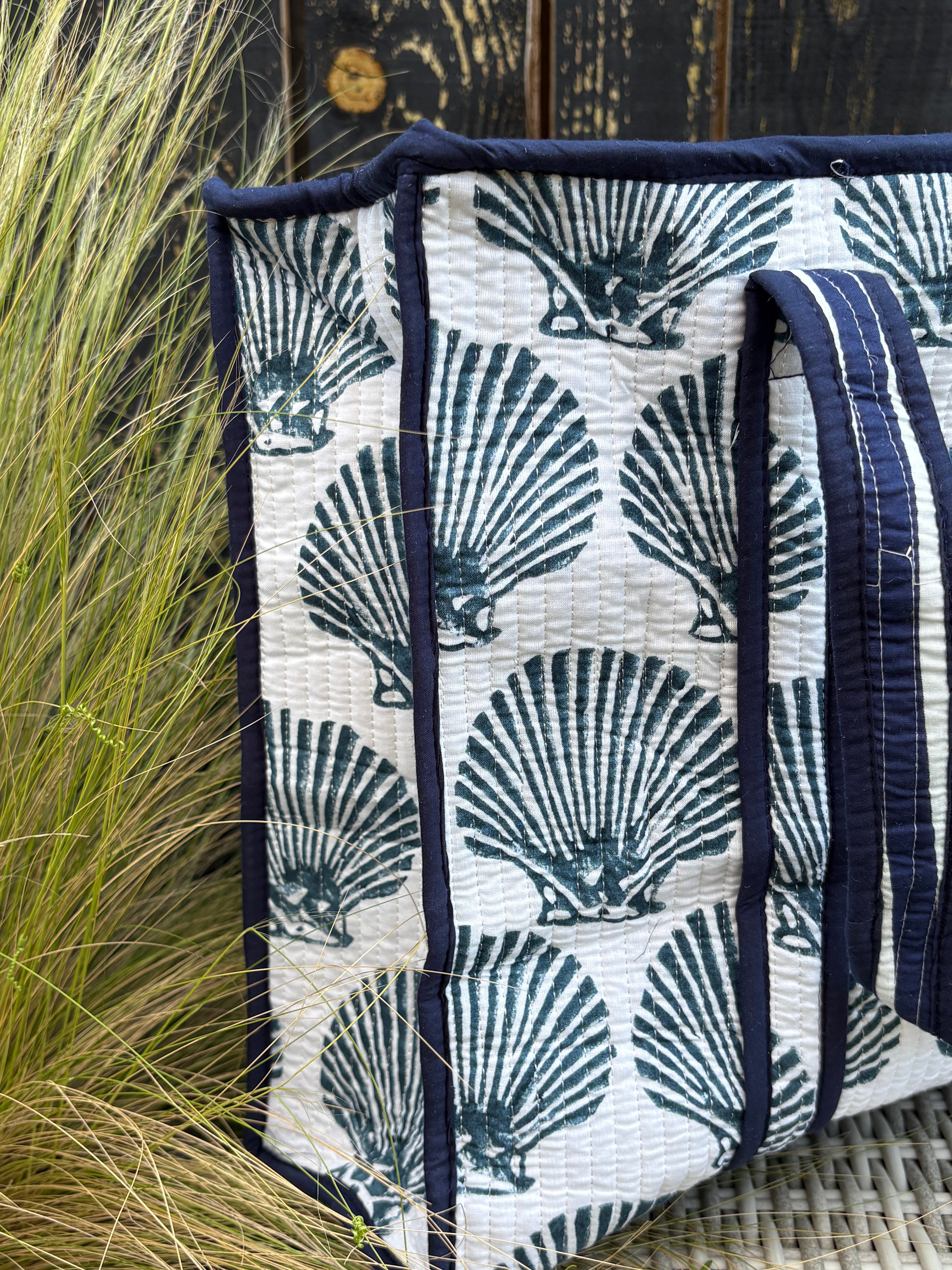 Aldeburgh Shell Tote Bag