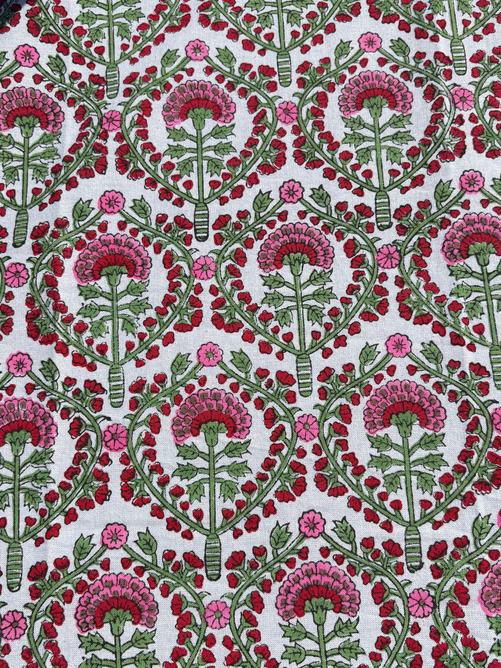 8 seater table cloth - Midsummer Bloom