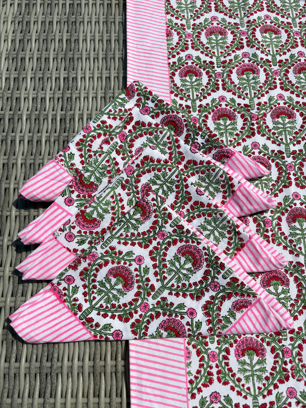 Napkins set of 4 - Midsummer Bloom